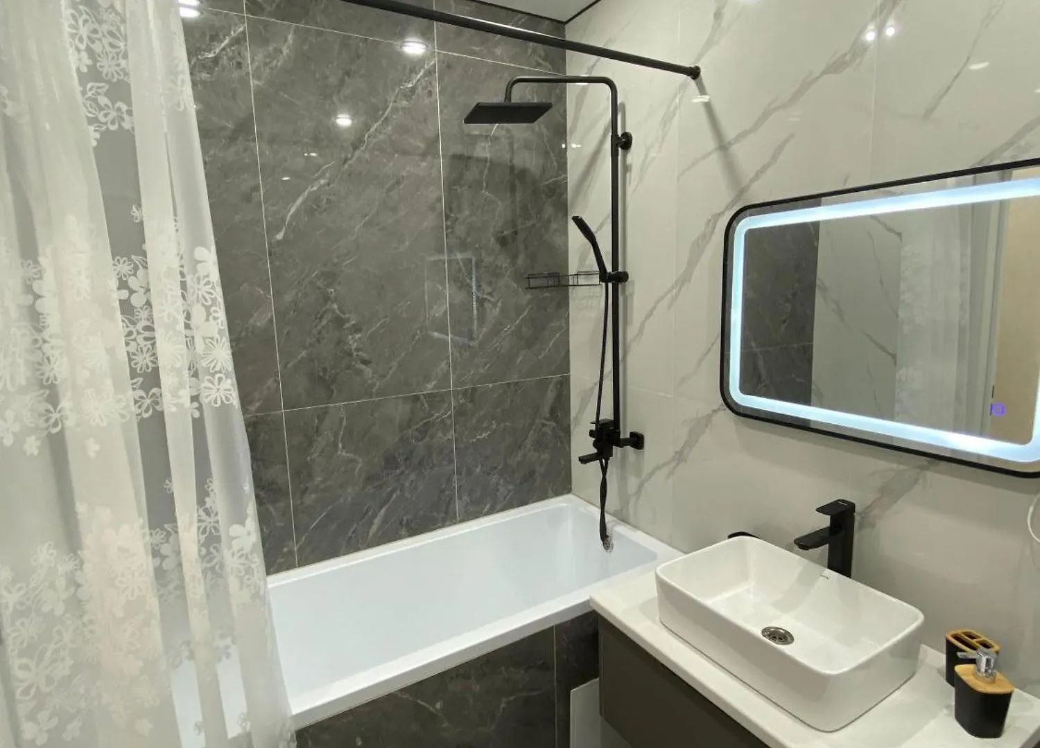 Saratan Apartment Nur-Sultan